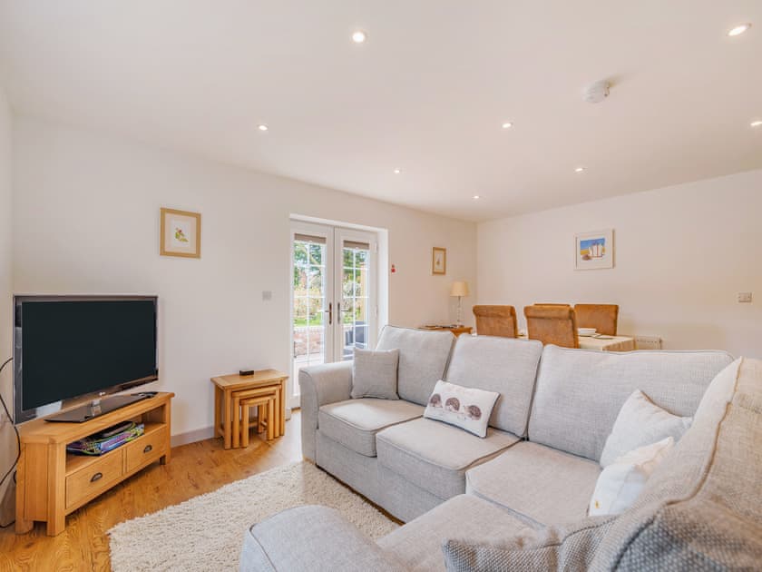 Open plan living space | Annie’s Cottage, Bempton