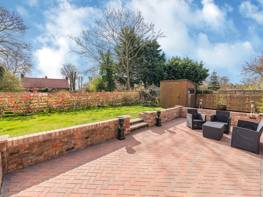 Sitting-out-area | Annie’s Cottage, Bempton