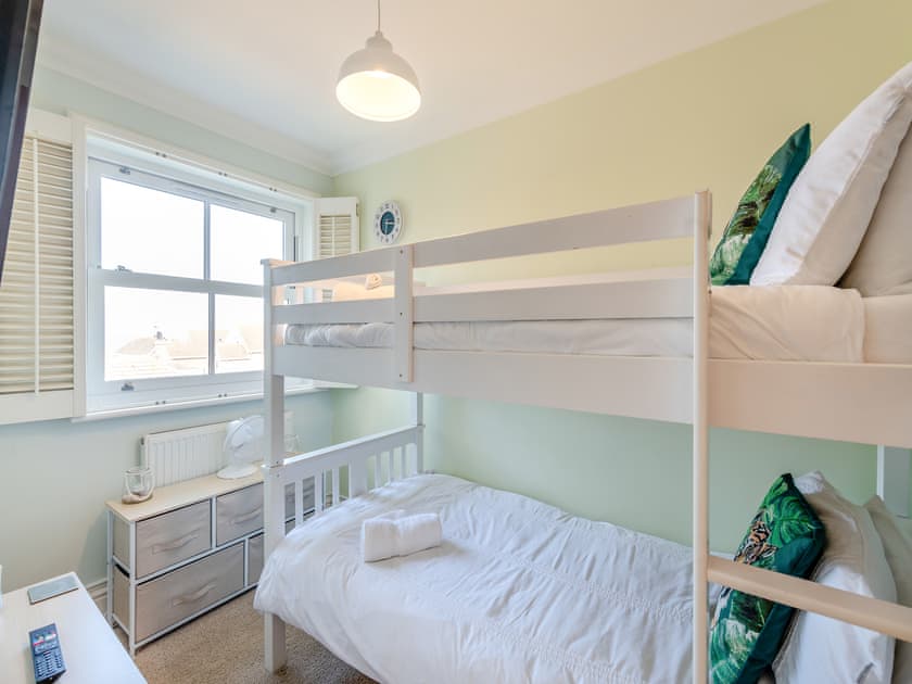 Bunk bedroom | Seven Seas, Broadstairs