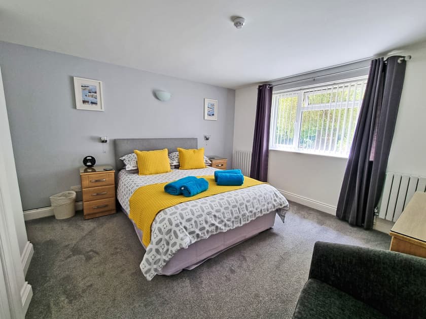Double bedroom | Camellia Cottage - Kilbol Country Cottages, Polmassick, near St Austell