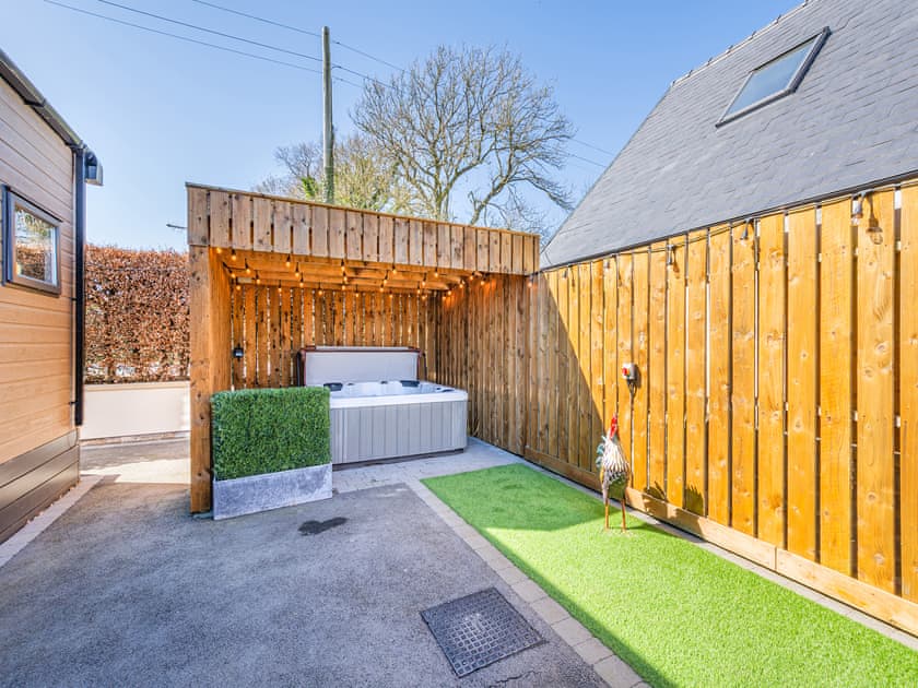 Garden | Butterfly, Holywell