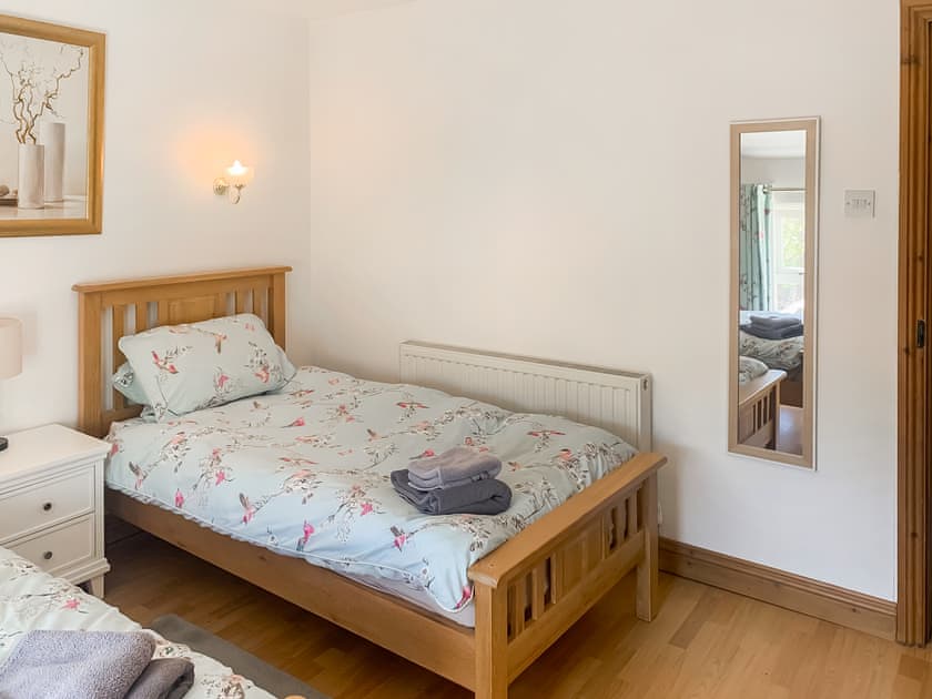 Twin bedroom | Fawn Lea Cottage, Staindrop, near Barnard Castle