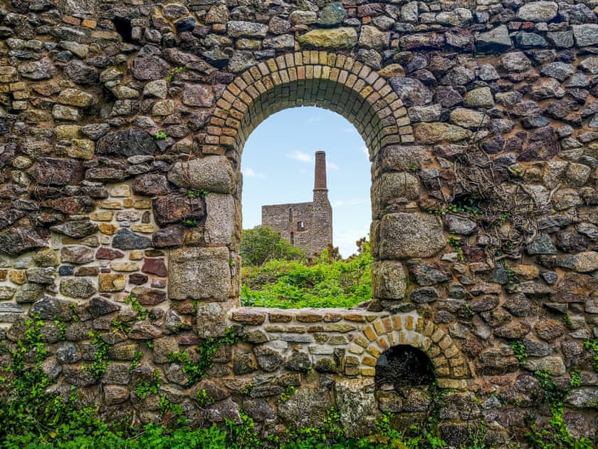 Surrounding area | Demelzas Retreat, Redruth