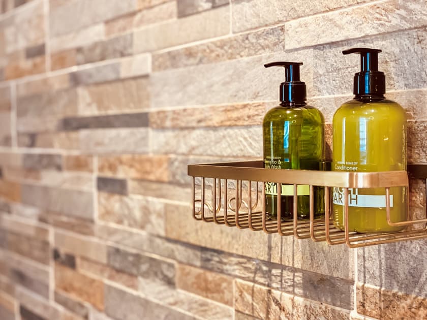 Sustainable comfort - complimentary, refillable shampoo and body wash | Dragonfly Cottage - Ballavolley Cottages, Ballaugh