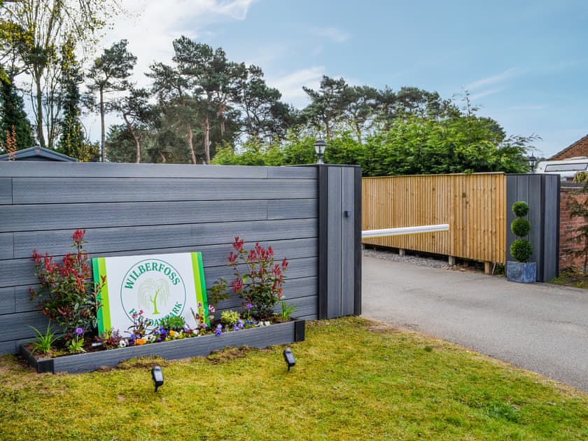 Setting | Pine Meadows Retreat - Harwood Properties, Wilberfoss