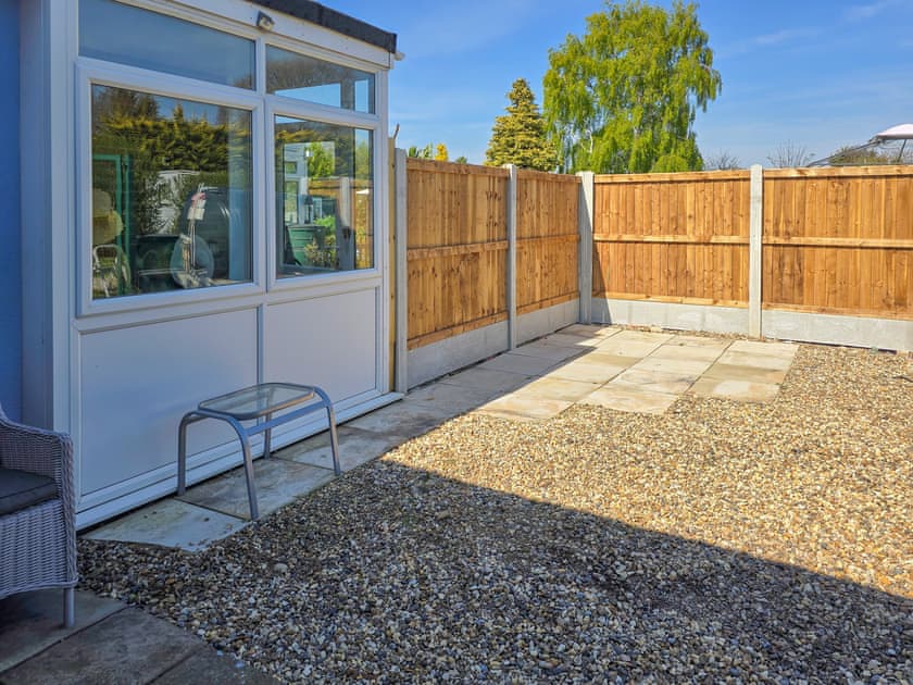Outdoor | Outer Reach Cottage, St Osyth, near Clacton on Sea