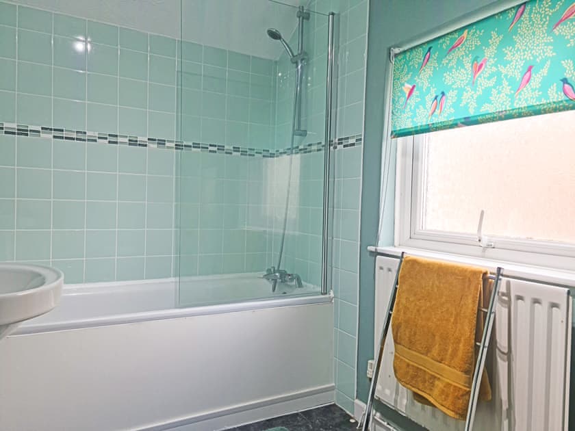 Bathroom | Salop Cottage, Penarth