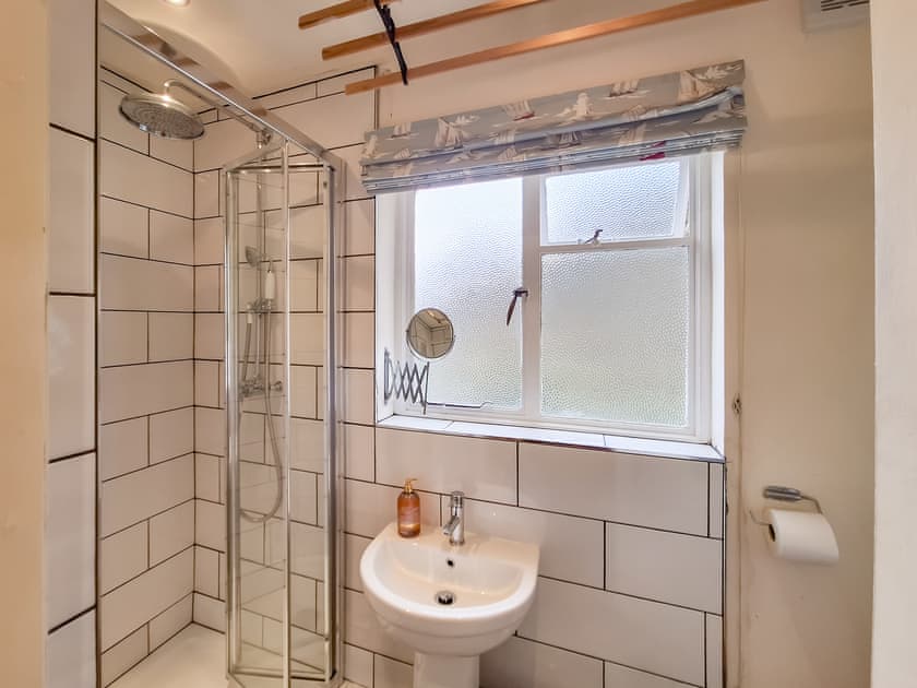 Shower room | Carreg yr Eos, Fishguard