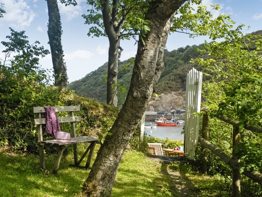 Garden | Carreg yr Eos, Fishguard