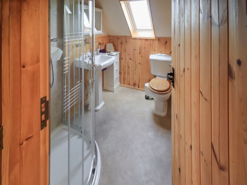 Shower room | Kestrel Cottage, Rogart