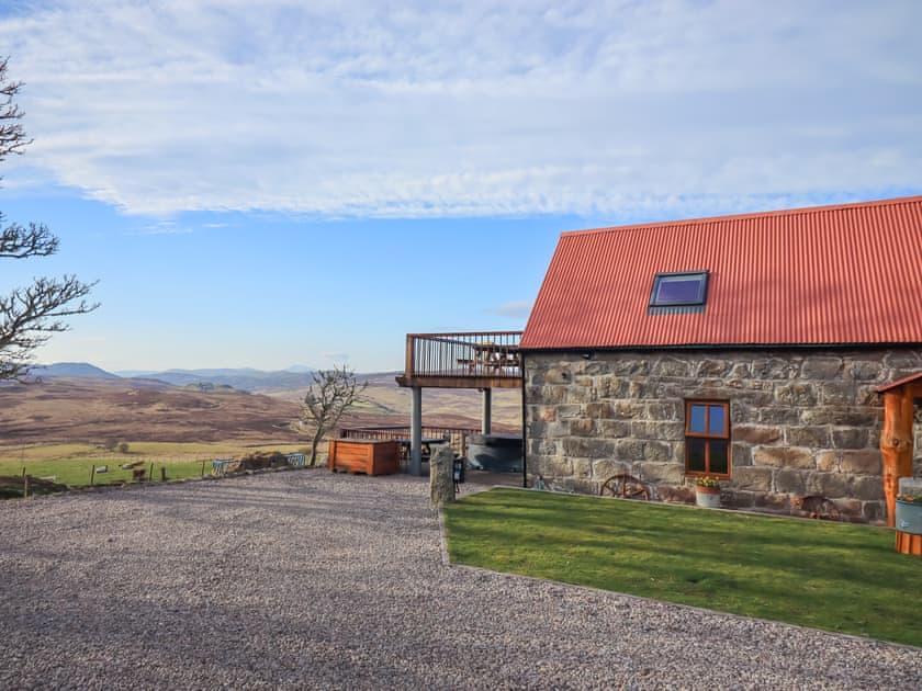 Exterior | Kestrel Cottage, Rogart