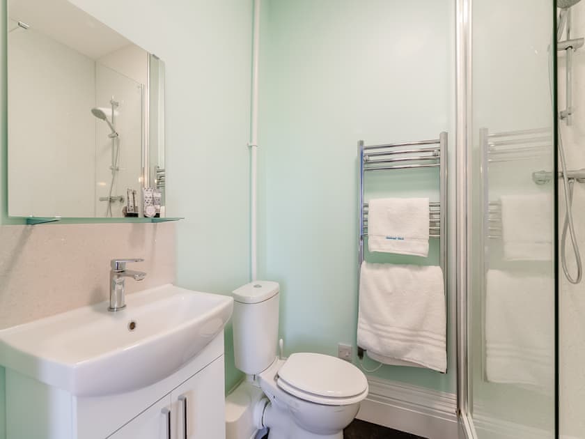Bathroom | Monkroyd House, Featherstone, near Wakefield