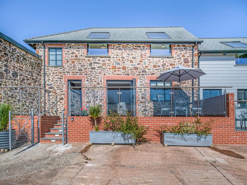 Exterior | The Stables - Devon Farm Holidays, Crediton