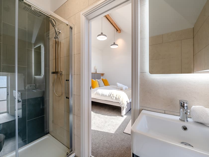 Bathroom | The Stables - Devon Farm Holidays, Crediton