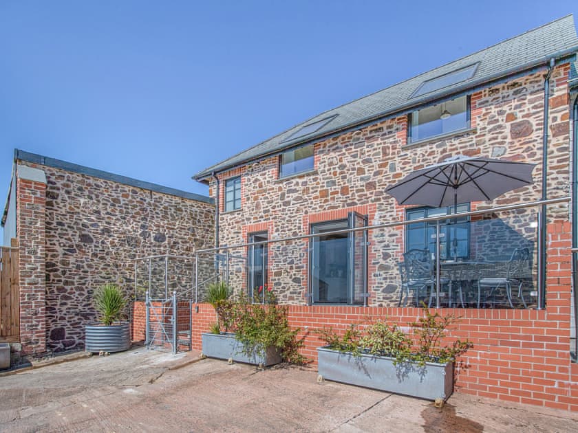 Exterior | The Stables - Devon Farm Holidays, Crediton