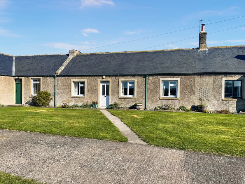 Exterior | The Martin’s - Elwick Farm Holiday Cottages, Belford