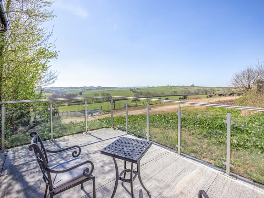 Sitting-out-area | The Granary  - Devon Farm Holidays, Crediton