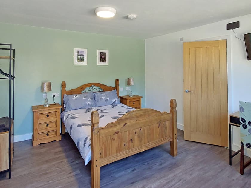 Open plan living space |  Kirkstead - Walcott Lodges, Walcott