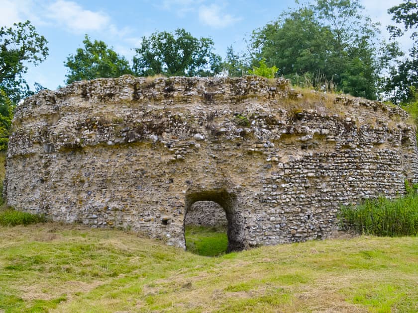 Surrounding area | St Mary’s Chapel, New Buckenham