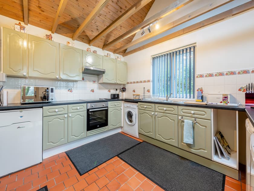 Kitchen | Rhydyfran Coach House, Cribyn, near Lampeter