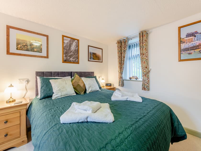 Double bedroom | Rhydyfran Coach House, Cribyn, near Lampeter