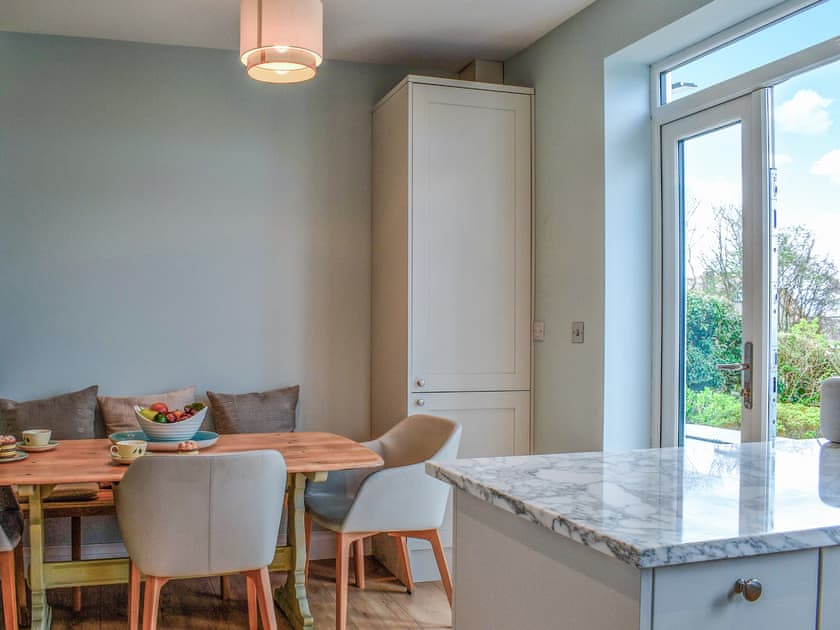 Kitchen/diner | Miramar, Cornwall