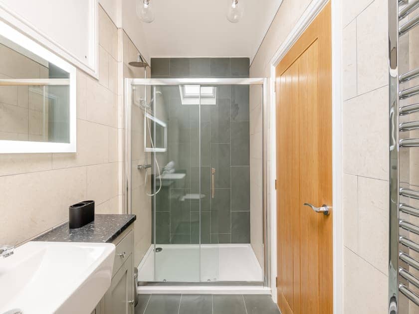 Shower room | The Dairy - Devon Farm Holidays, Crediton