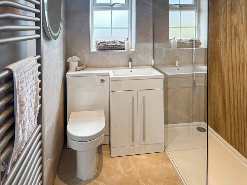 Bathroom | Cleveland View Cottage, Streetlam, near Northallerton