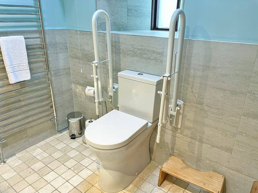 Shower room | Angel Cottage, Oswaldkirk, near Helmsley