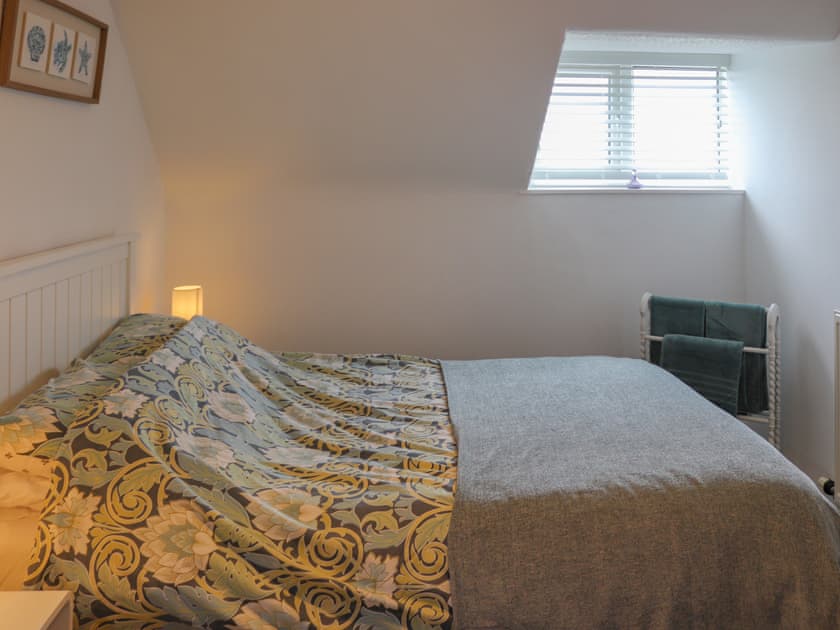 Double bedroom | Fron Deg, Tudweiliog