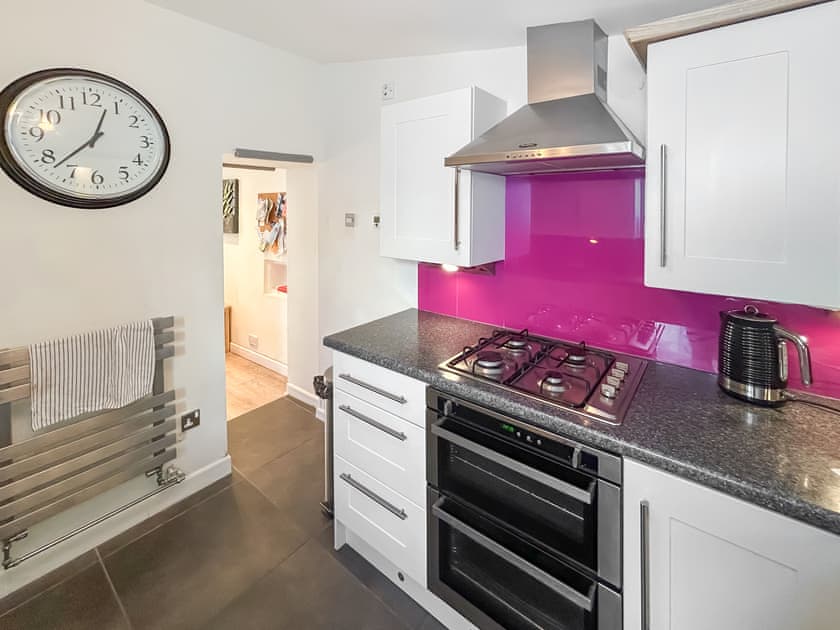 Kitchen | Nemo’s Lodge, Portland