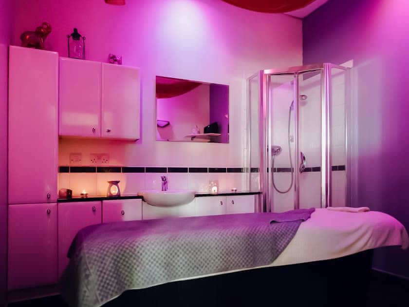 Facilities | Celtic Retreat - Celtic Haven Resort, Lydstep, near Tenby