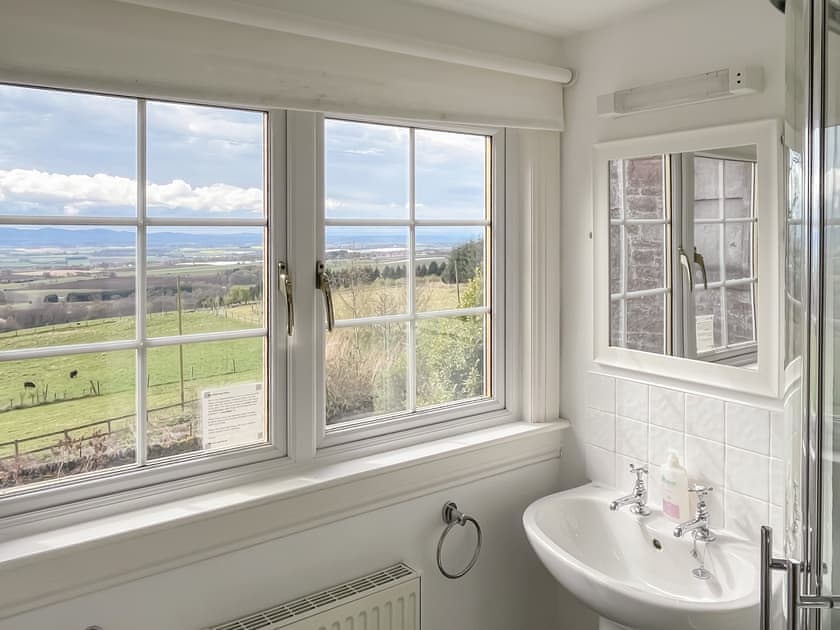 Bathroom | Kirklandbank Farmhouse, Alyth