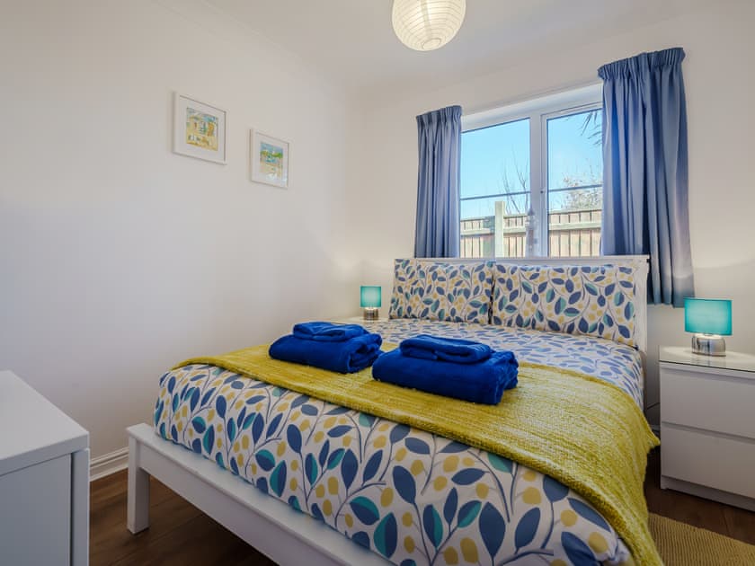 Double bedroom | Stone’s Throw, Bacton