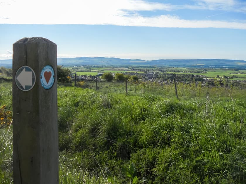 Surrounding area | Kirklandbank Farmhouse, Alyth