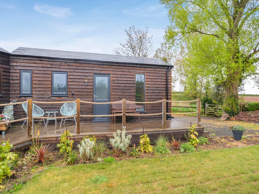 Exterior | Willow Lodge 2 - Willow Lodges, Taunton