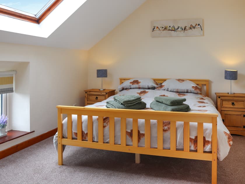 Double bedroom | Teifi Cottage - Ffynnongrech Farm Cottages, Talley, near Llandeilo