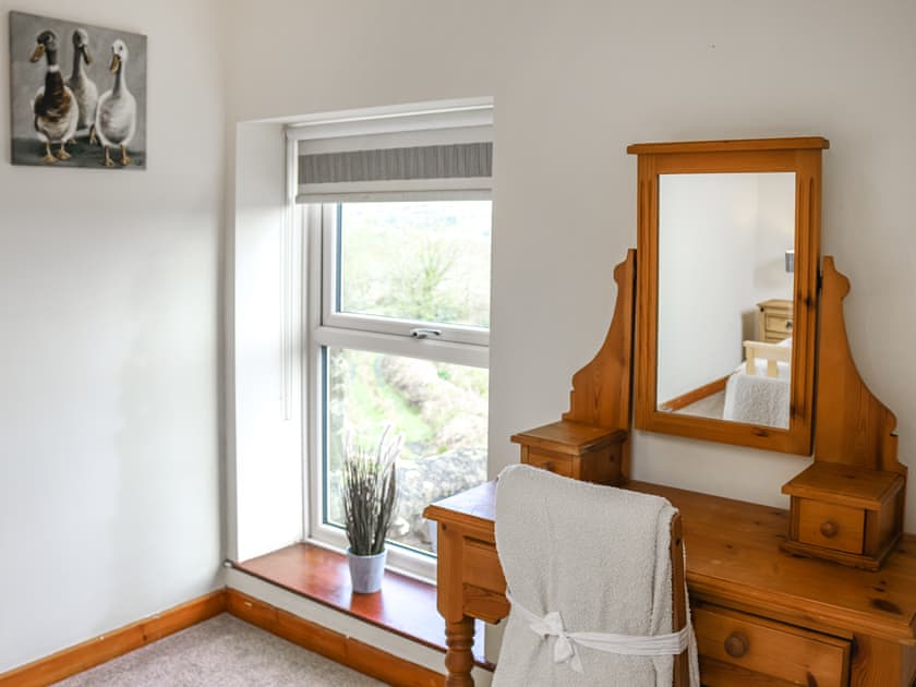 Double bedroom | Teifi Cottage - Ffynnongrech Farm Cottages, Talley, near Llandeilo