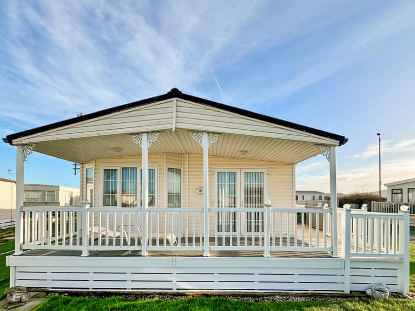 Exterior | Sue, Rhyl