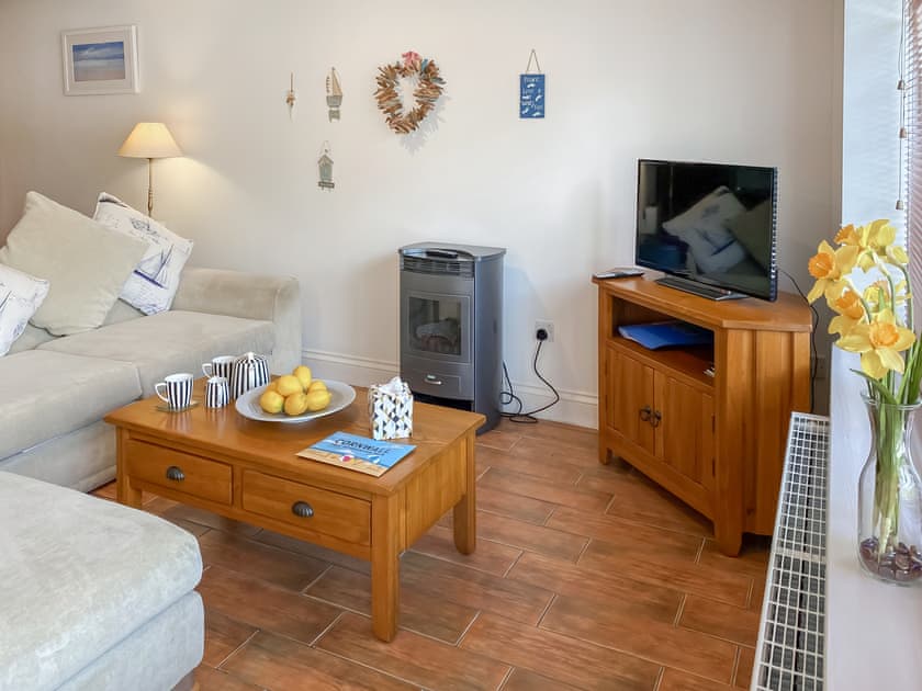 Open plan living space | Atlantic Cottage - Rosevidney Manor Barns, Crowlas, near Penzance
