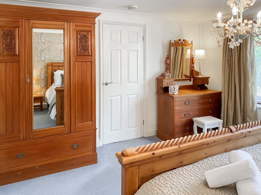 Double bedroom | Atlantic Cottage - Rosevidney Manor Barns, Crowlas, near Penzance