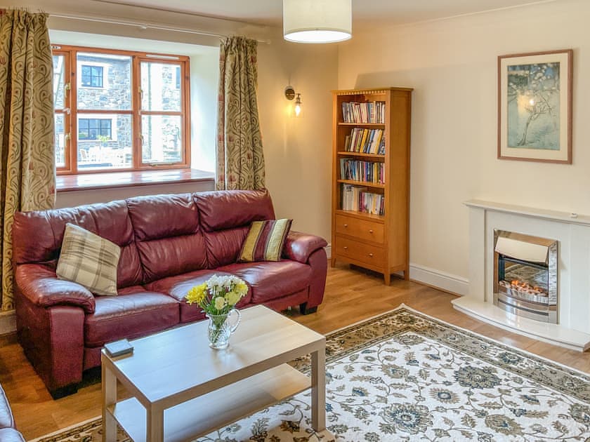 Living area | Bron-Yr-Aur - Penrhiw Pistyll Cottages, New Quay