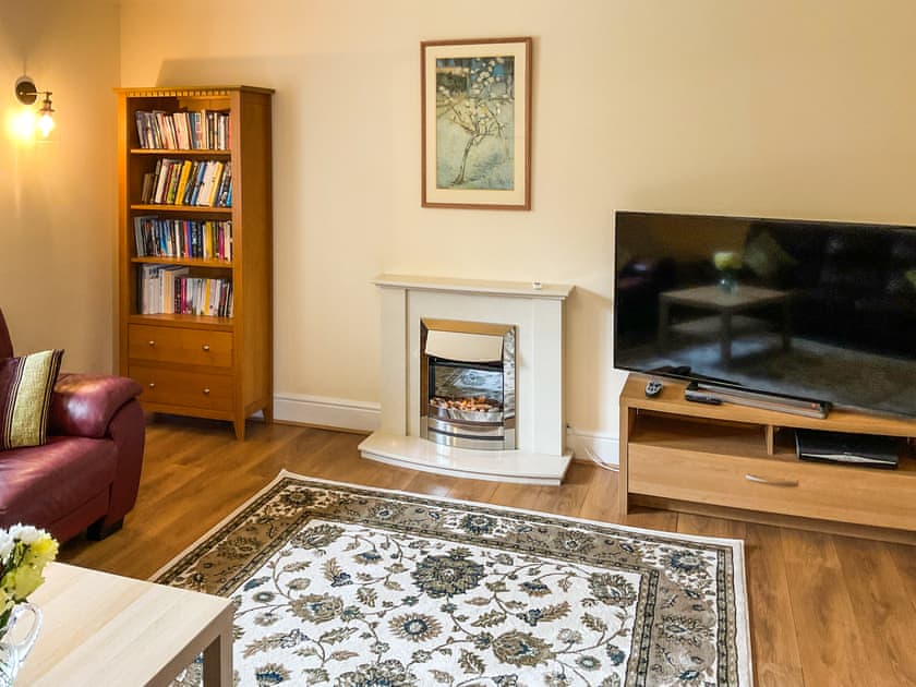 Living area | Bron-Yr-Aur - Penrhiw Pistyll Cottages, New Quay