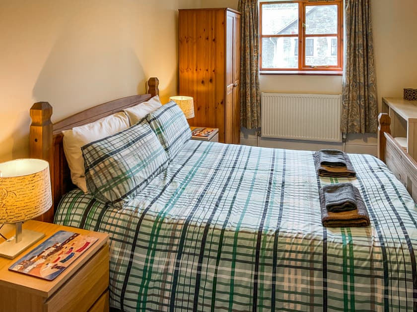 Double bedroom | Bron-Yr-Aur - Penrhiw Pistyll Cottages, New Quay