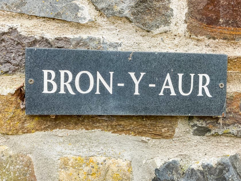 Exterior | Bron-Yr-Aur - Penrhiw Pistyll Cottages, New Quay