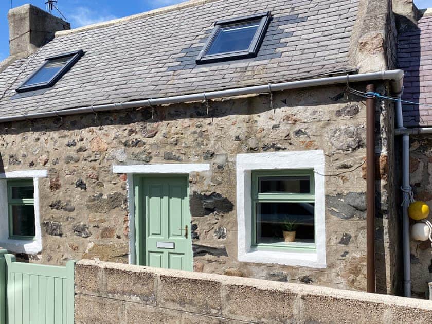 Exterior | The Hobbit, Fraserburgh