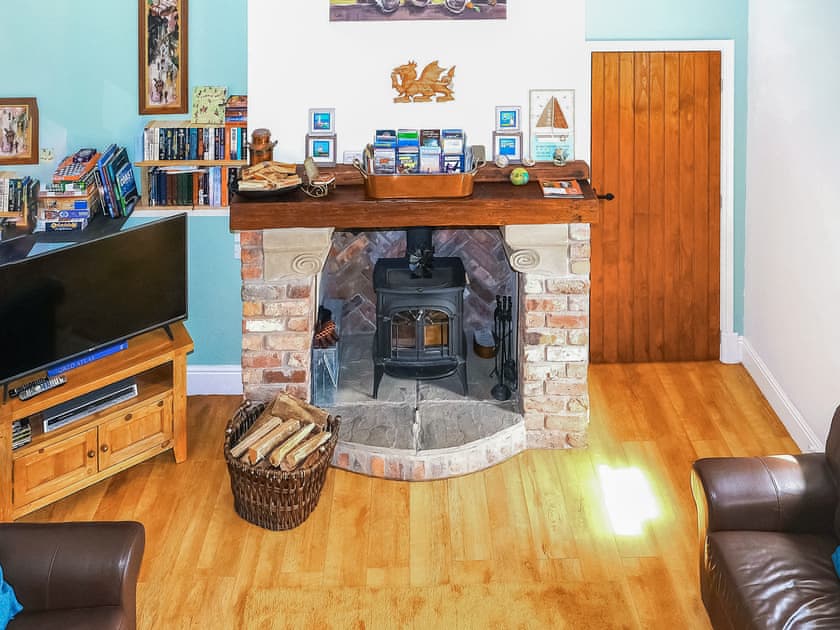 Living room/dining room | Rallt Cottage, Capel Coch