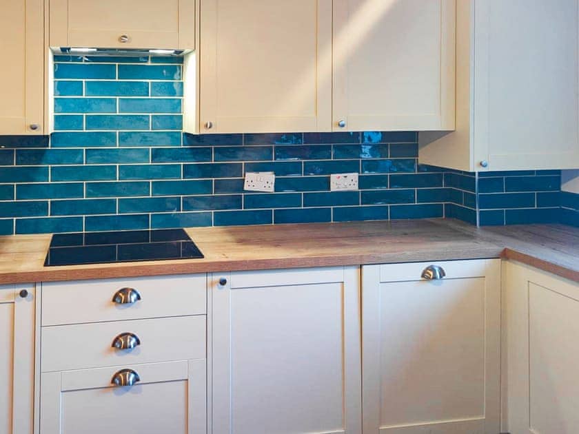 Kitchen | Wave Watcher, Ilfracombe