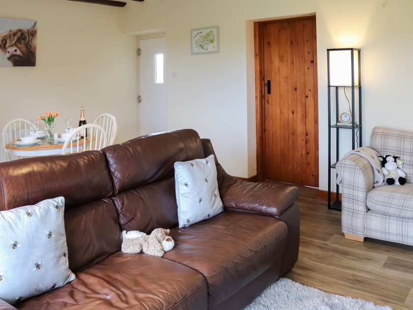 Living room/dining room | Towy Cottage - Ffynnongrech Farm Cottages, Talley, near Llandeilo