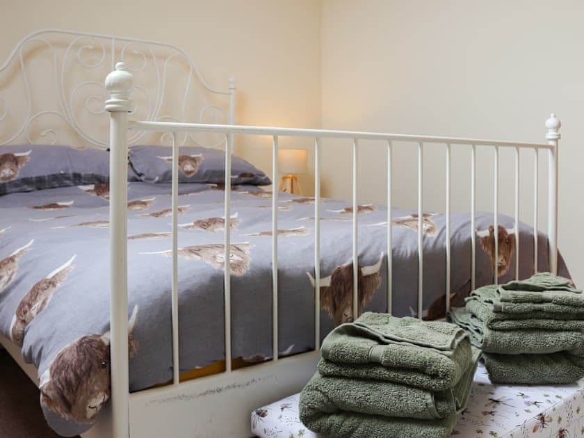 Double bedroom | Towy Cottage - Ffynnongrech Farm Cottages, Talley, near Llandeilo
